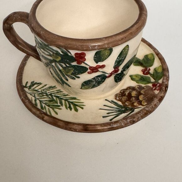 Yankee Candle Cup & Saucer Mini Candle Holder 2012 Pine Cones & Berries Rustic - Picture 4 of 9